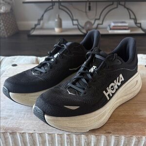 Hoka Bondi 9 Men’s 12 Black and White Athletic Shoes